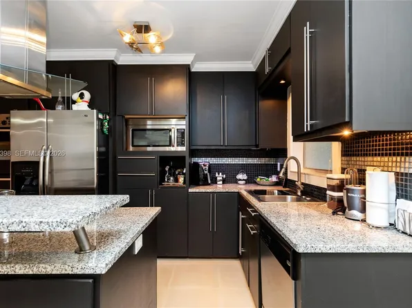 8400 W Sample Rd APT 206, Coral Springs, FL 33065