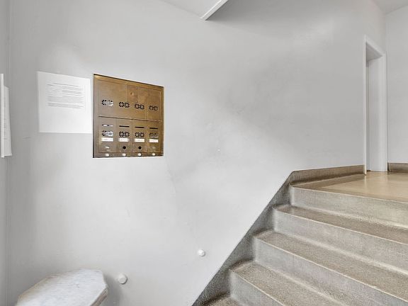 2nd image of 1121 Myrtle Ave APT 65