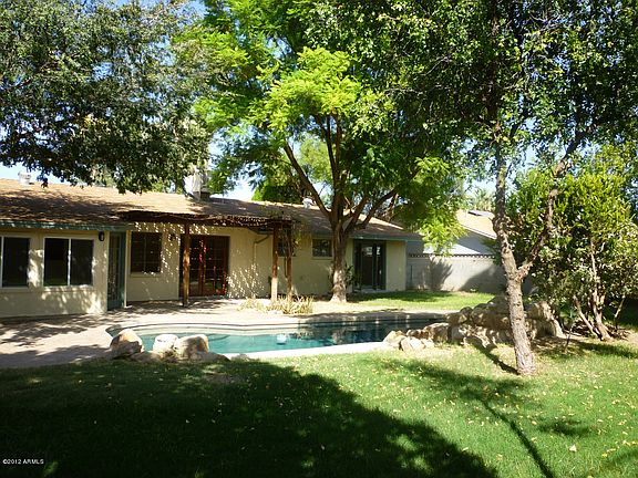 5th image of 49 E Palmcroft Dr