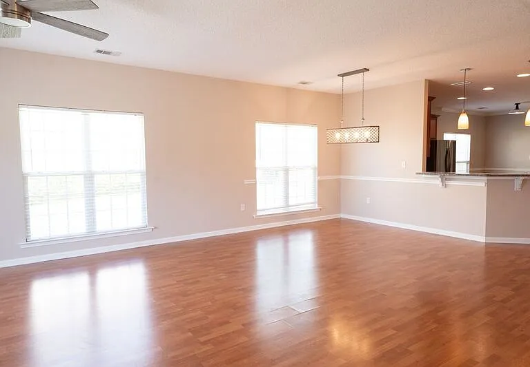 10 Arbors Cir — Photo 8