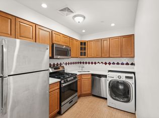 169 Bowery #4B, New York, NY 10002