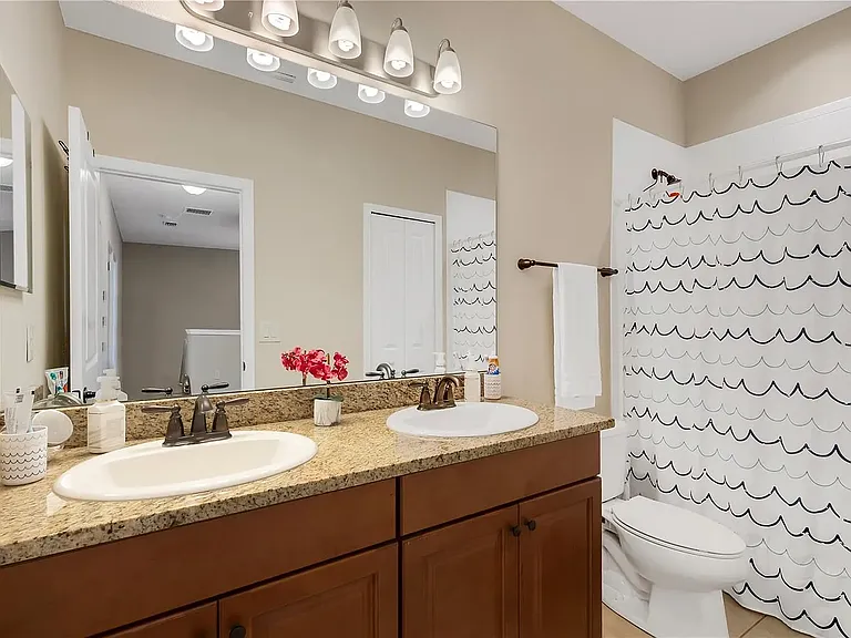 6015 Oak Mill Ter #1 — Photo 32