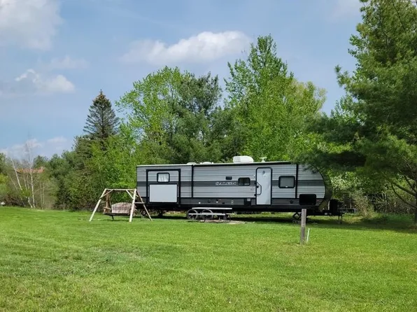 45 & 46 Worchester Way, Gladwin, MI 48624