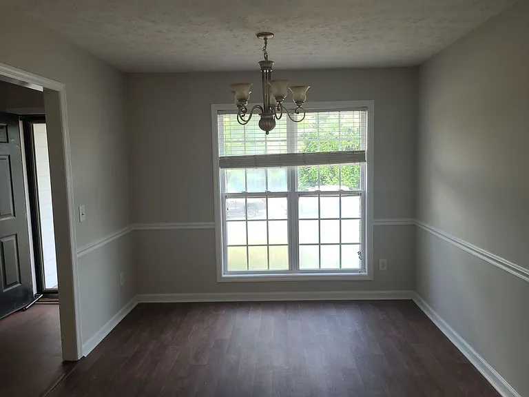 7005 Hunter Hill Ct — Photo 5