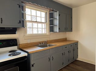 746 Northampton Rd, Petersburg, VA 23805