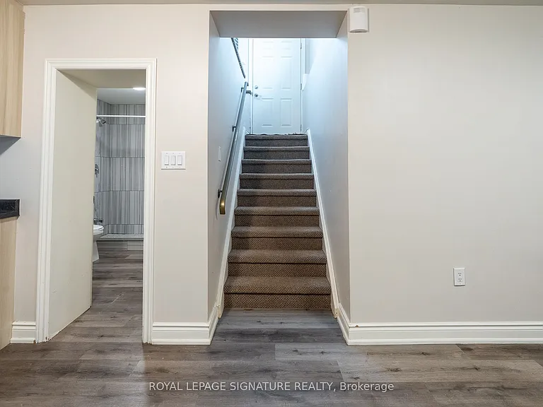 5385 Durie Rd #LOWER — Photo 7