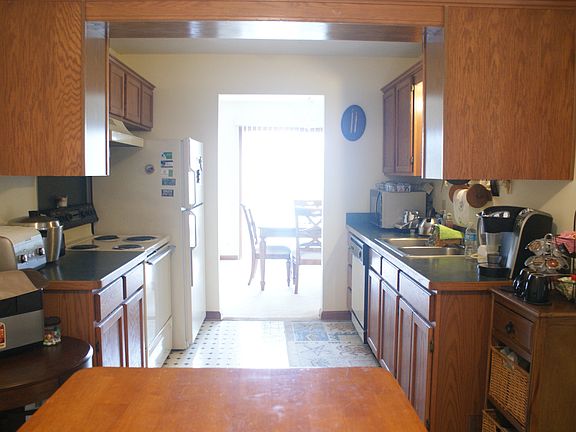 4th image of 2314 Coyote Creek Dr