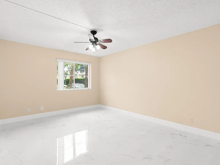 9855 Westview Dr #714 — Photo 27