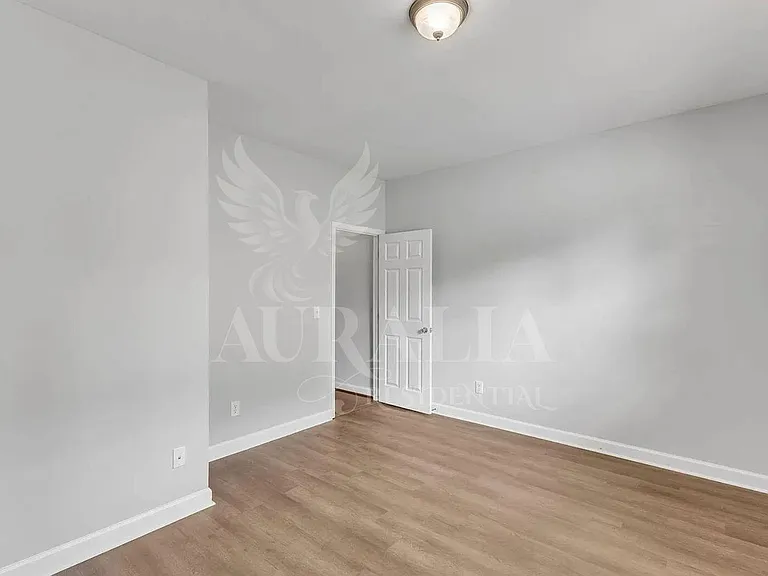 9301 Perini Ct — Photo 32