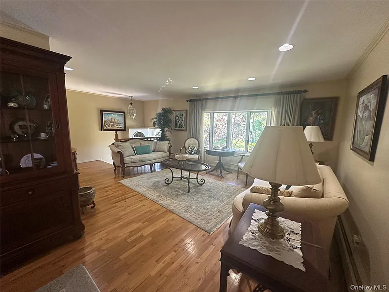 776 Bunker Rd — Photo 5