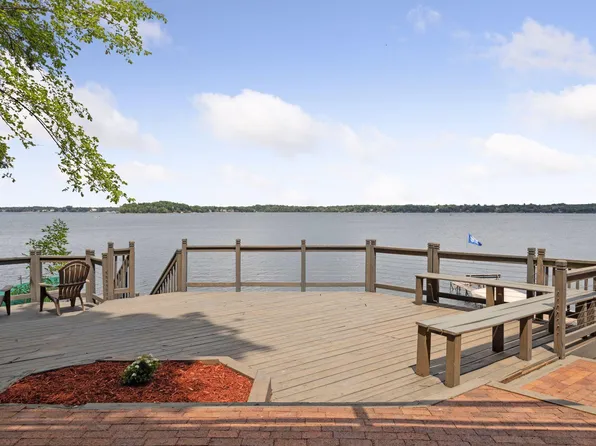 135 Wildwood Ave, White Bear Lake, MN 55110