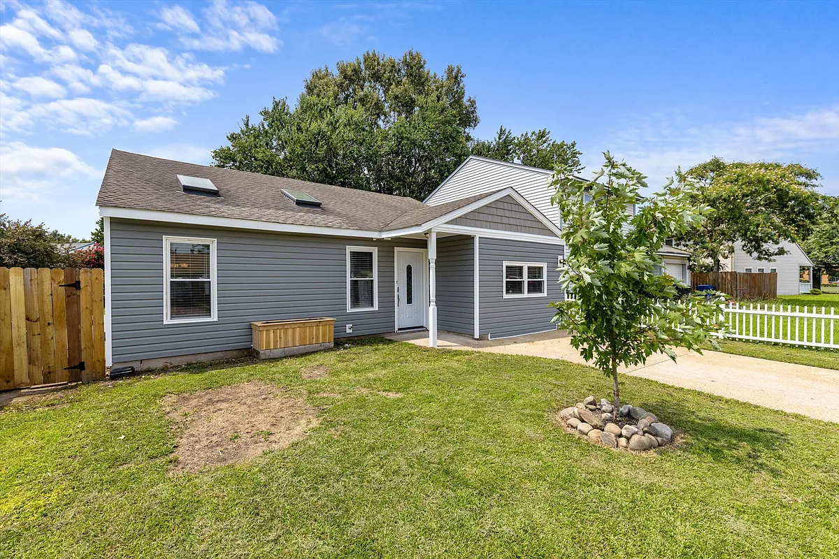 Building Photo - 1465 Woodbridge Trl