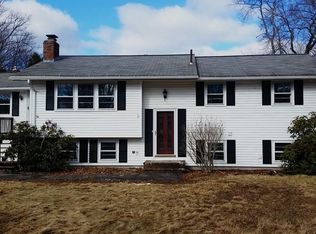 3 Radcliffe Dr, Milford, MA 01757