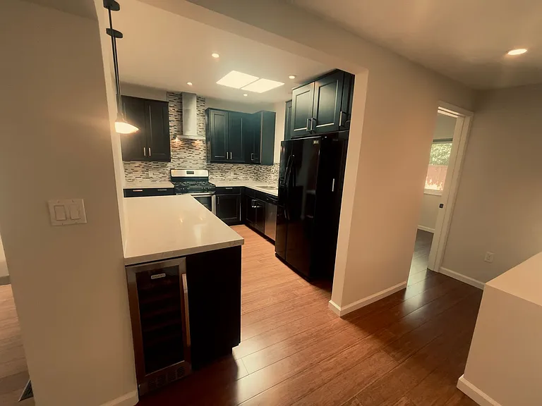 706 San Tomas St — Photo 4