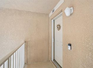 1003 Fairwaycove Ln Unit 201, Bradenton, FL 34212