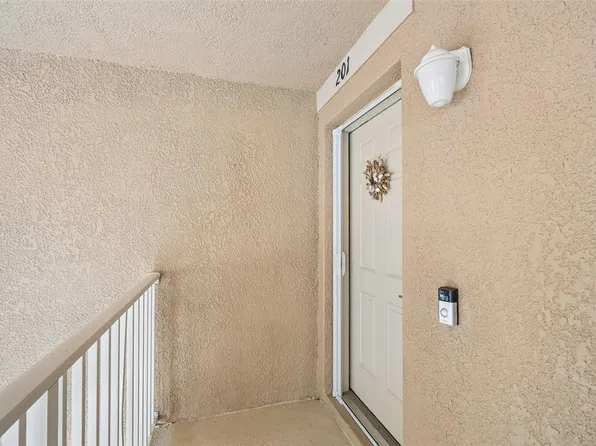 1003 Fairwaycove Ln Unit 201, Bradenton, FL 34212
