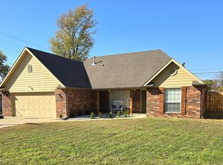 2031 Ridge Rd, Claremore, OK 74017