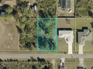 3006 40th St W, Lehigh Acres, FL 33971