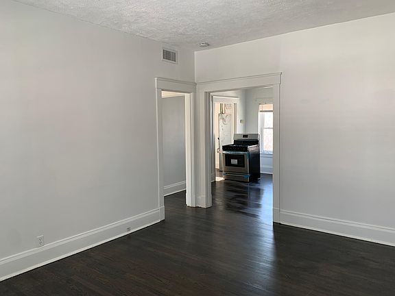 4th image of 706 N 50th St #3