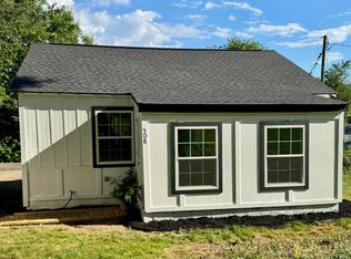 508 College St W, Athens, TN 37303