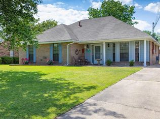 107 Irma Ln, Prattville, AL 36066