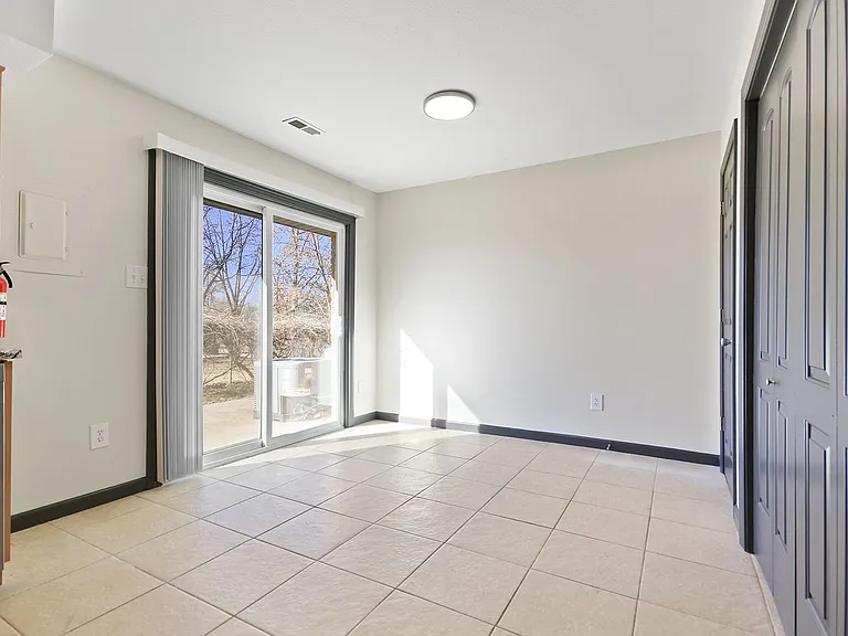 2301 Primrose Dr #2A — Photo 9