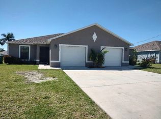 2018 NE 6th St, Cape Coral, FL 33909
