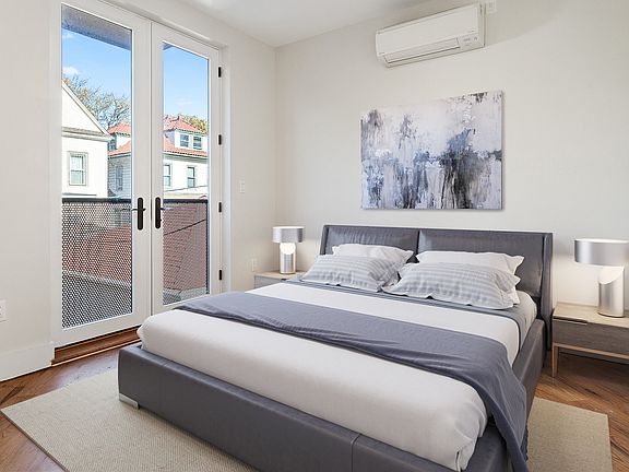 4th image of 293 Fenimore St #2A