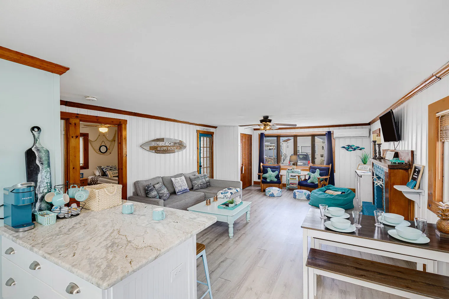 2 bed, 1.0 bath, 742 sqft, $2,467 — Photo 4