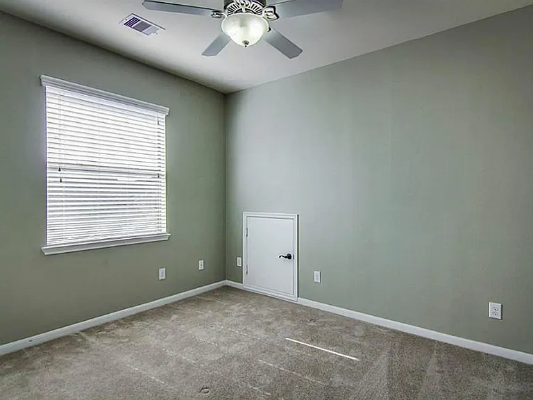 10207 White Pines Dr — Photo 26