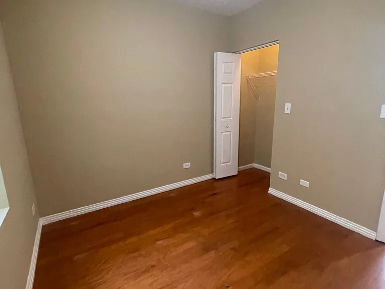 2728 W Lunt Ave #1N — Photo 17