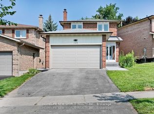 125 Major Buttons Dr, Markham, ON L3P 3X7