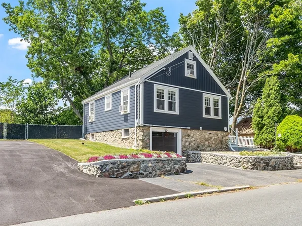 25 Roanoke St, Lynn, MA 01904