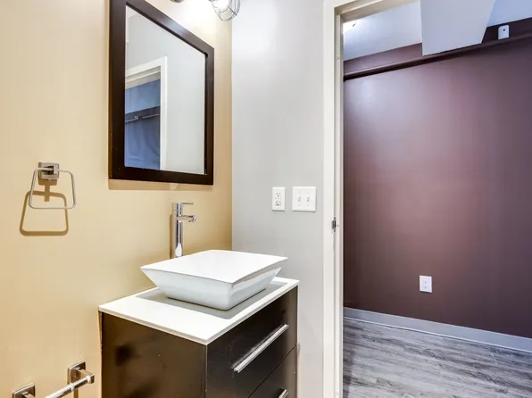 The 501 Apartments