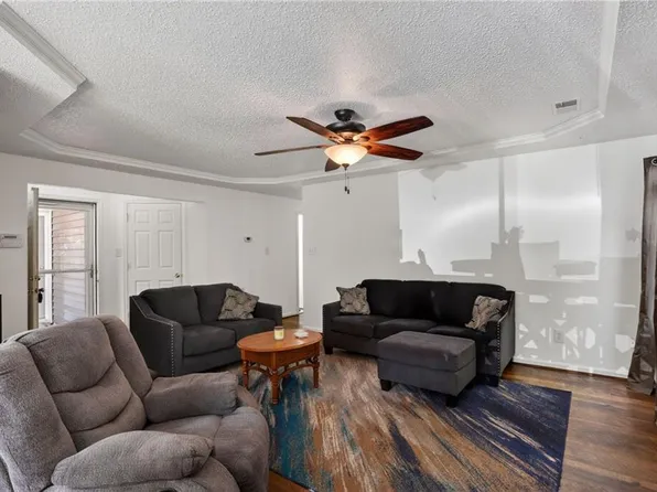 708 Inlet Quay APT B, Chesapeake, VA 23320