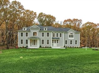 19 Stoney Brook Rd, Hopkinton, MA 01748