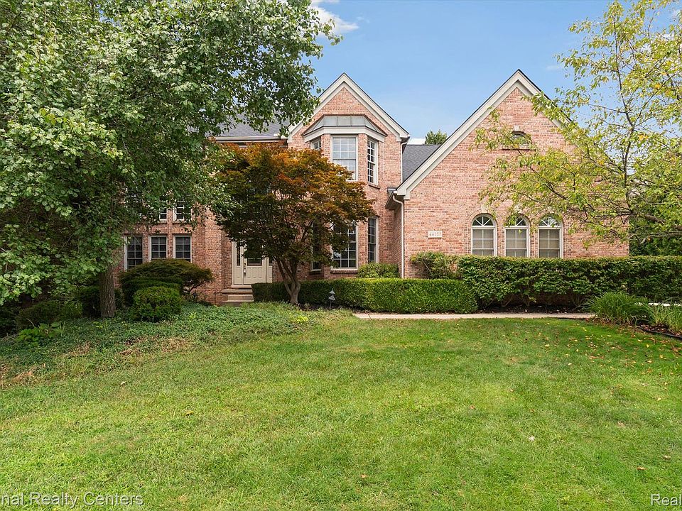 1st image of 44155 Deep Hollow Cir
