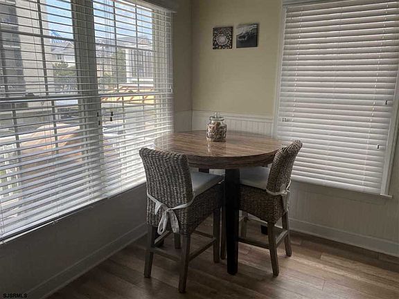 5th image of 922 Ocean Ave #2