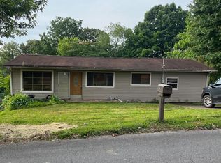 610 W 5th Ave, Lenoir City, TN 37771
