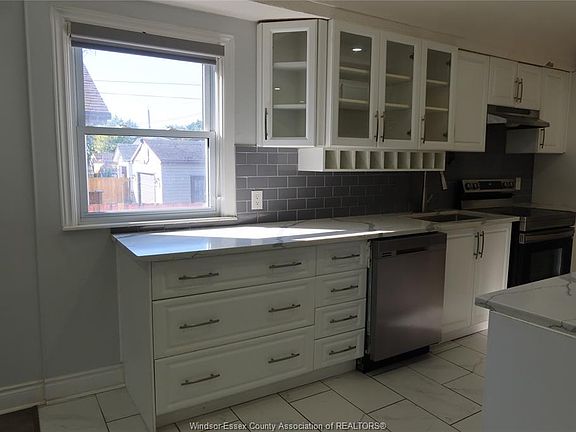 5th image of 1839 Westcott Rd