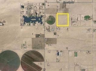 46838 Twin Lakes Dr, Newberry Springs, CA 92365