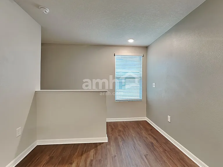 10416 Flathead Dr — Photo 6