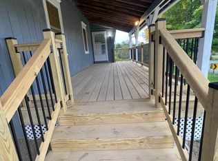 515 Evening Inn Rd #E, Oneonta, NY 13820