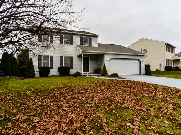 47 White Oak Blvd, Mechanicsburg, PA 17050