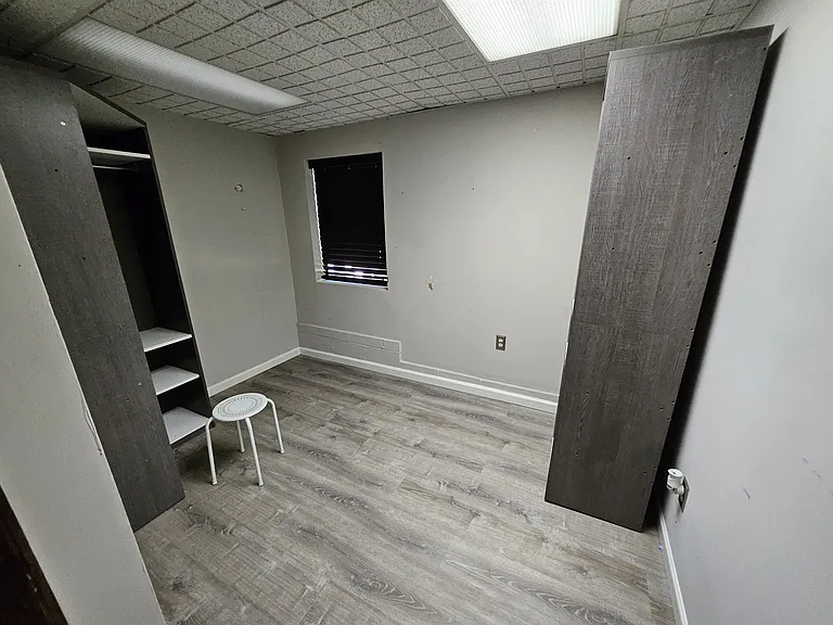 Lower level room #2