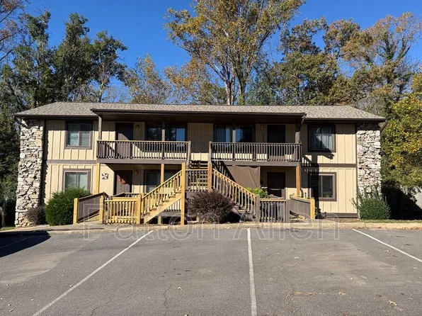 60 Dawnwood Cir, Asheville, NC 28803