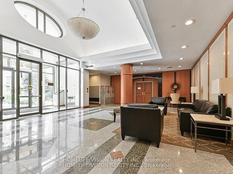 260 Doris Ave #Penthouse 105 — Photo 14