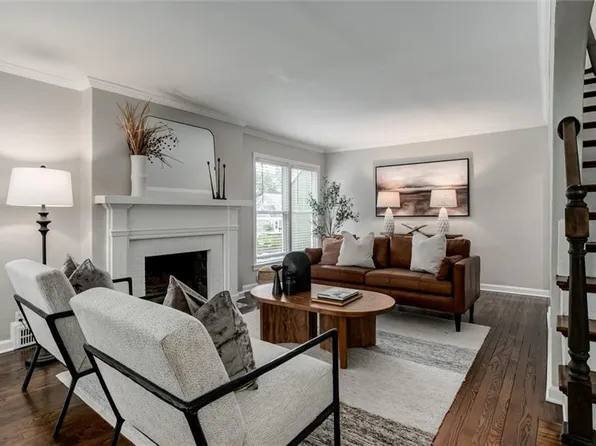 7303 Campbell St, Kansas City, MO 64131
