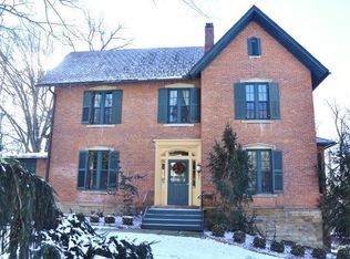 203 E Brooklyn St, Gambier, OH 43022