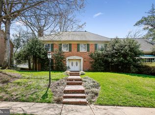 4024 40th St N, Arlington, VA 22207